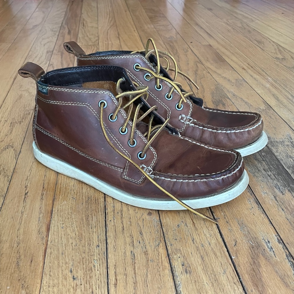Men’s Chukka Boots
